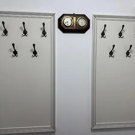 Fratia Corsarilor Bed & Breakfast